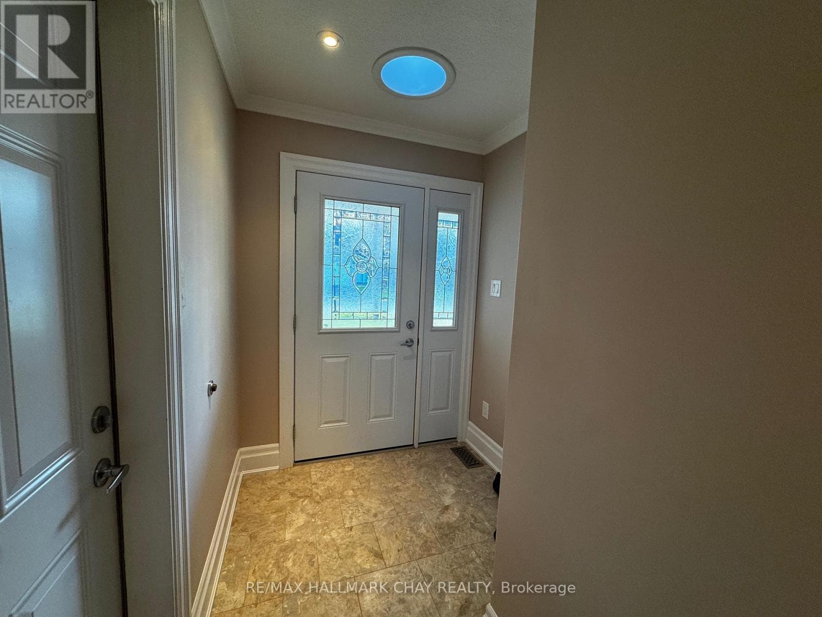31 GARDEN GROVE CRESCENT, Toronto — photo 4