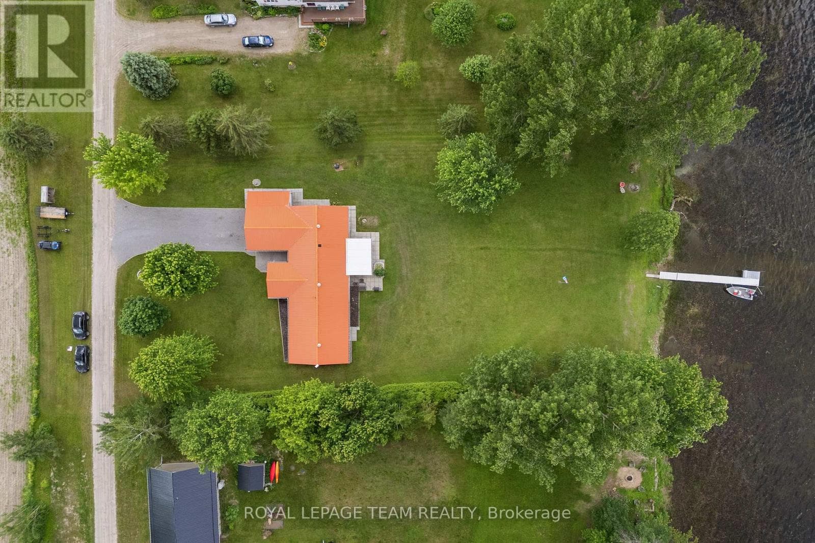 34 BIRD LAKE TRAIL, Ottawa — photo 4
