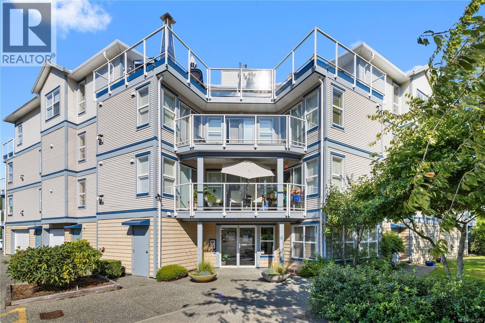 401 650 Prideaux St, Vancouver Island — photo 3