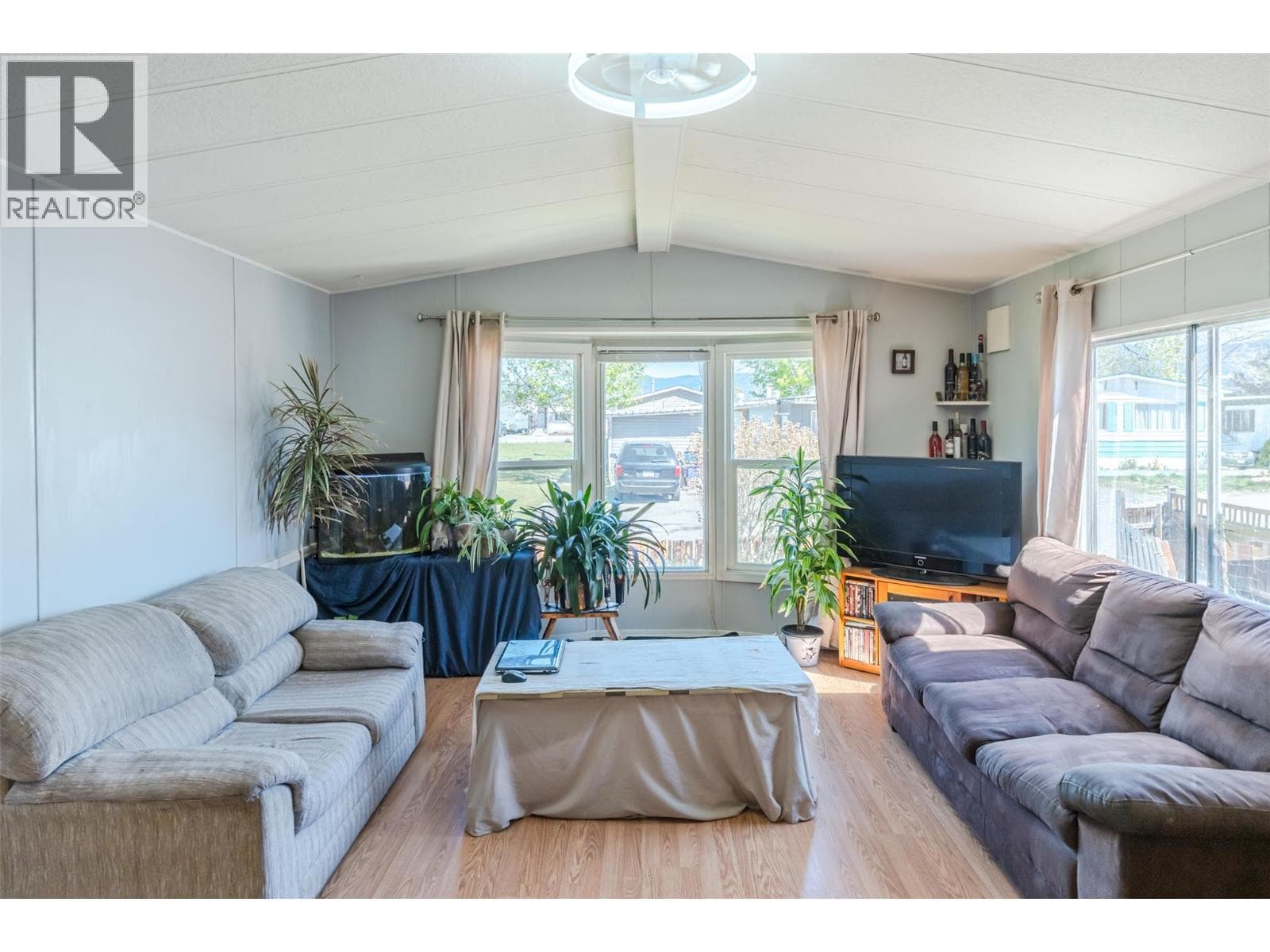 3999 Skaha Lake Road Unit# 27, Interior REALTORS® — photo 4