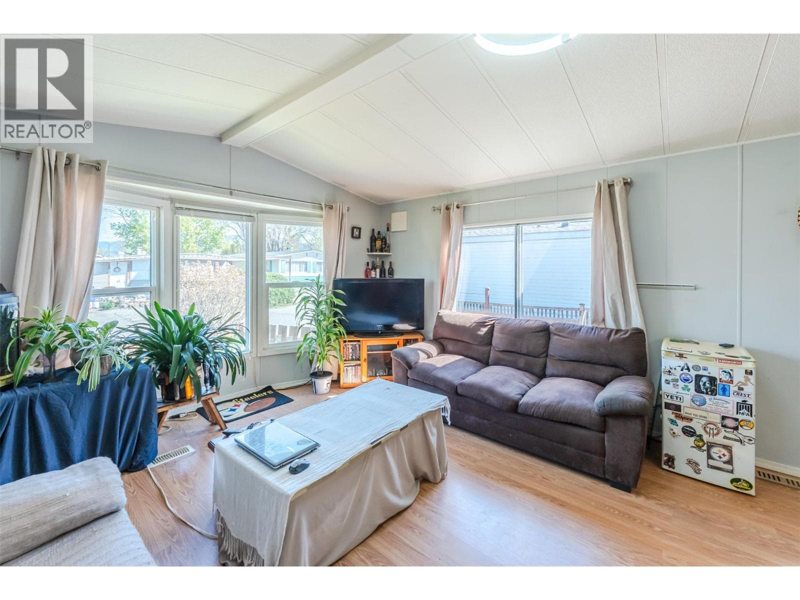 3999 Skaha Lake Road Unit# 27, Interior REALTORS® — photo 5