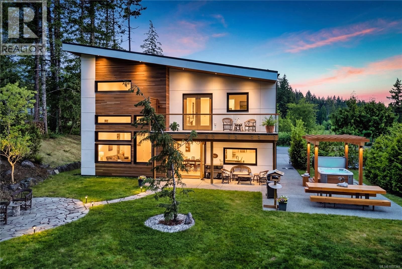 2566 Steve Ellis Rd, Vancouver Island — photo 2