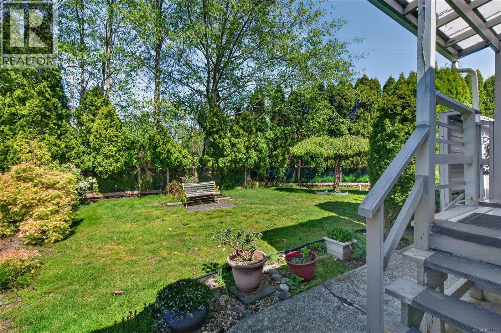 19 951 Homewood Rd, Vancouver Island — photo 2