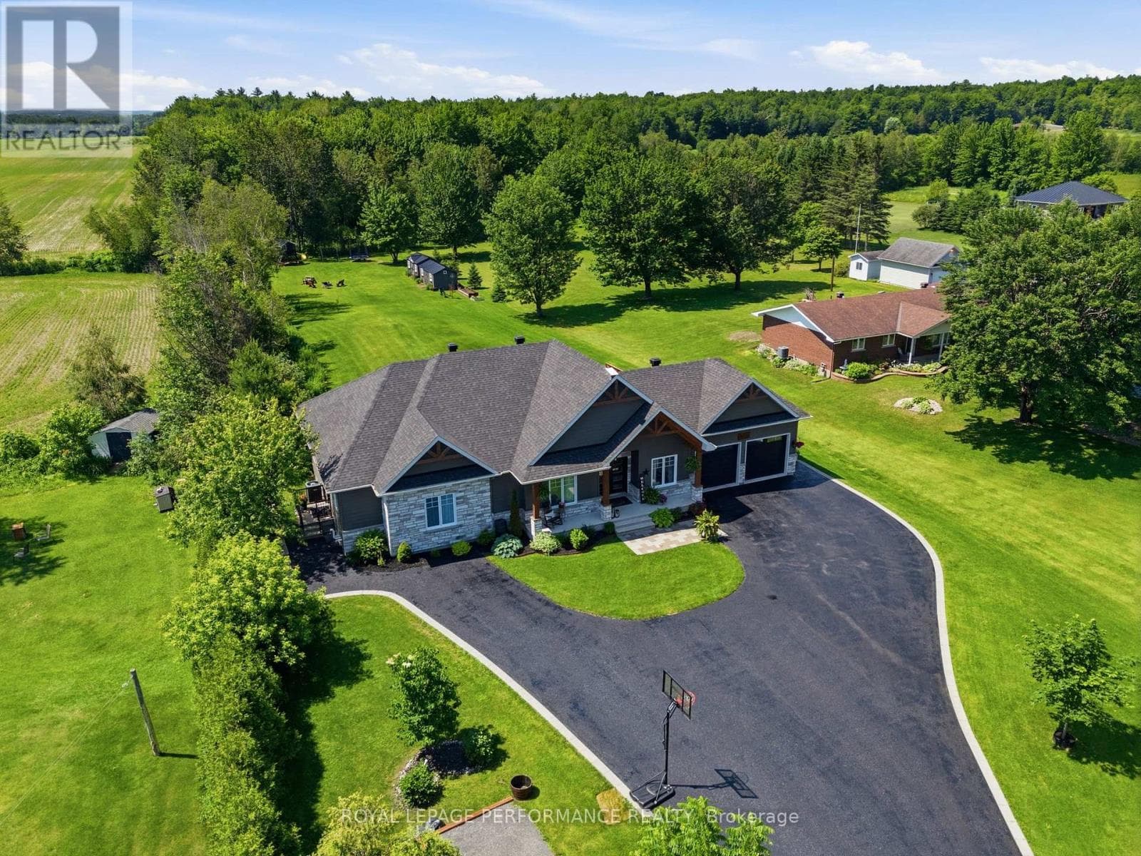 1560 SANDY HILL ROAD, Cornwall — photo 4