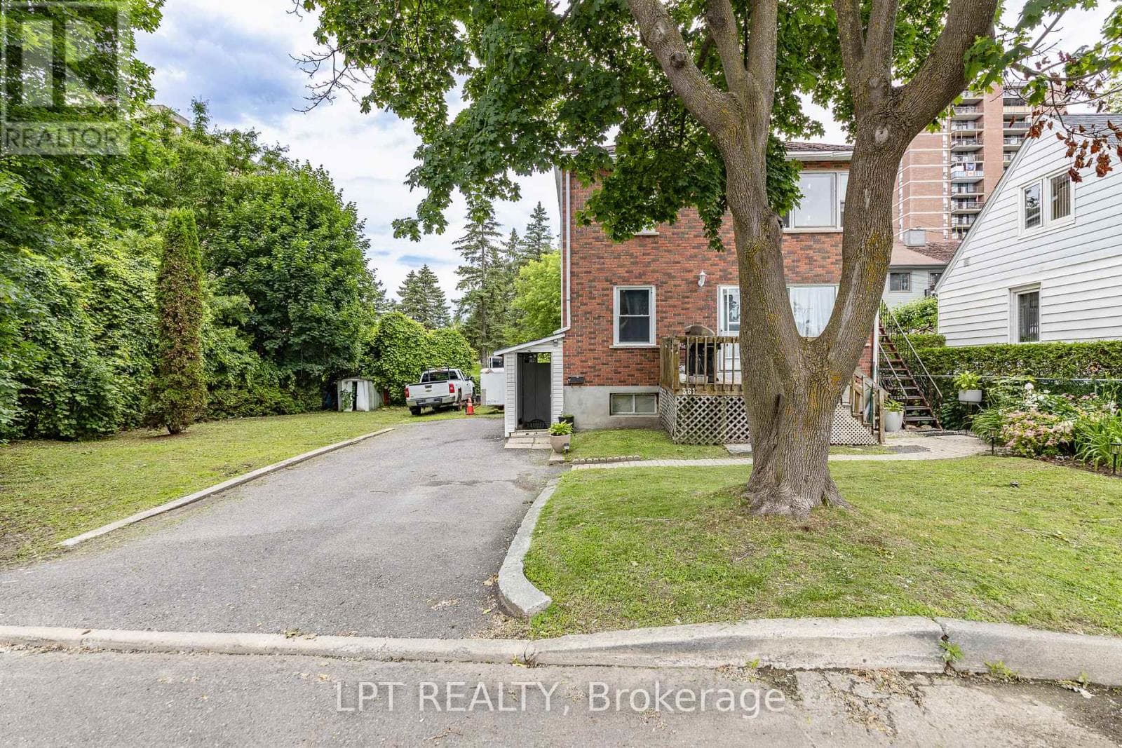 361 IBERVILLE STREET, Ottawa — photo 3