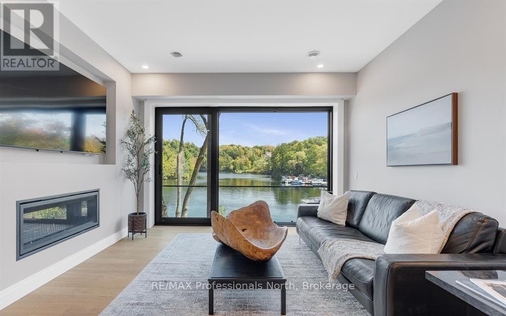 201 - 32 BRUNEL ROAD, OnePoint — photo 2