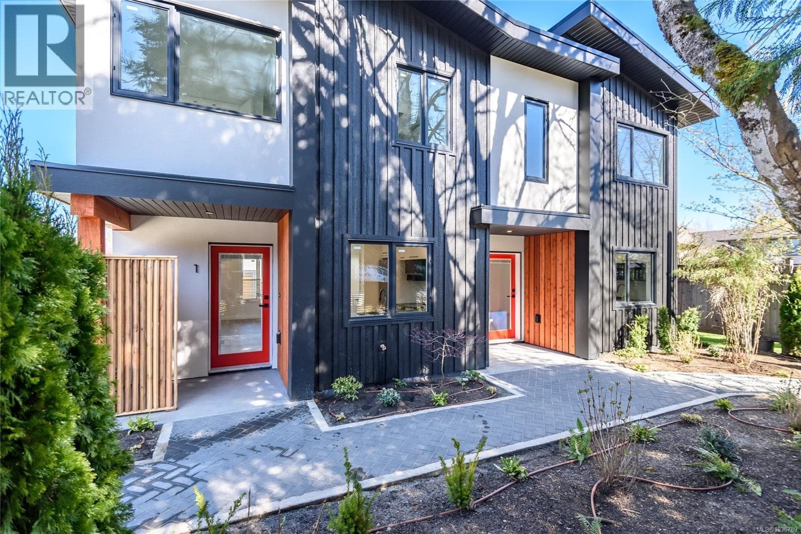 1 1590 Piercy Ave, Vancouver Island — photo 3