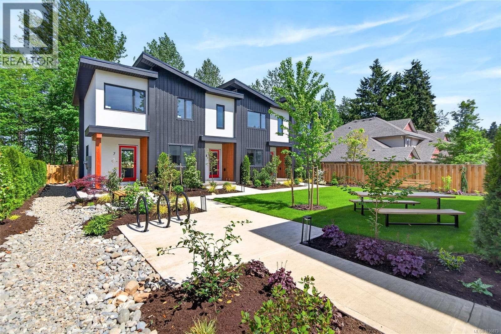 8 1590 Piercy Ave, Vancouver Island — photo 3