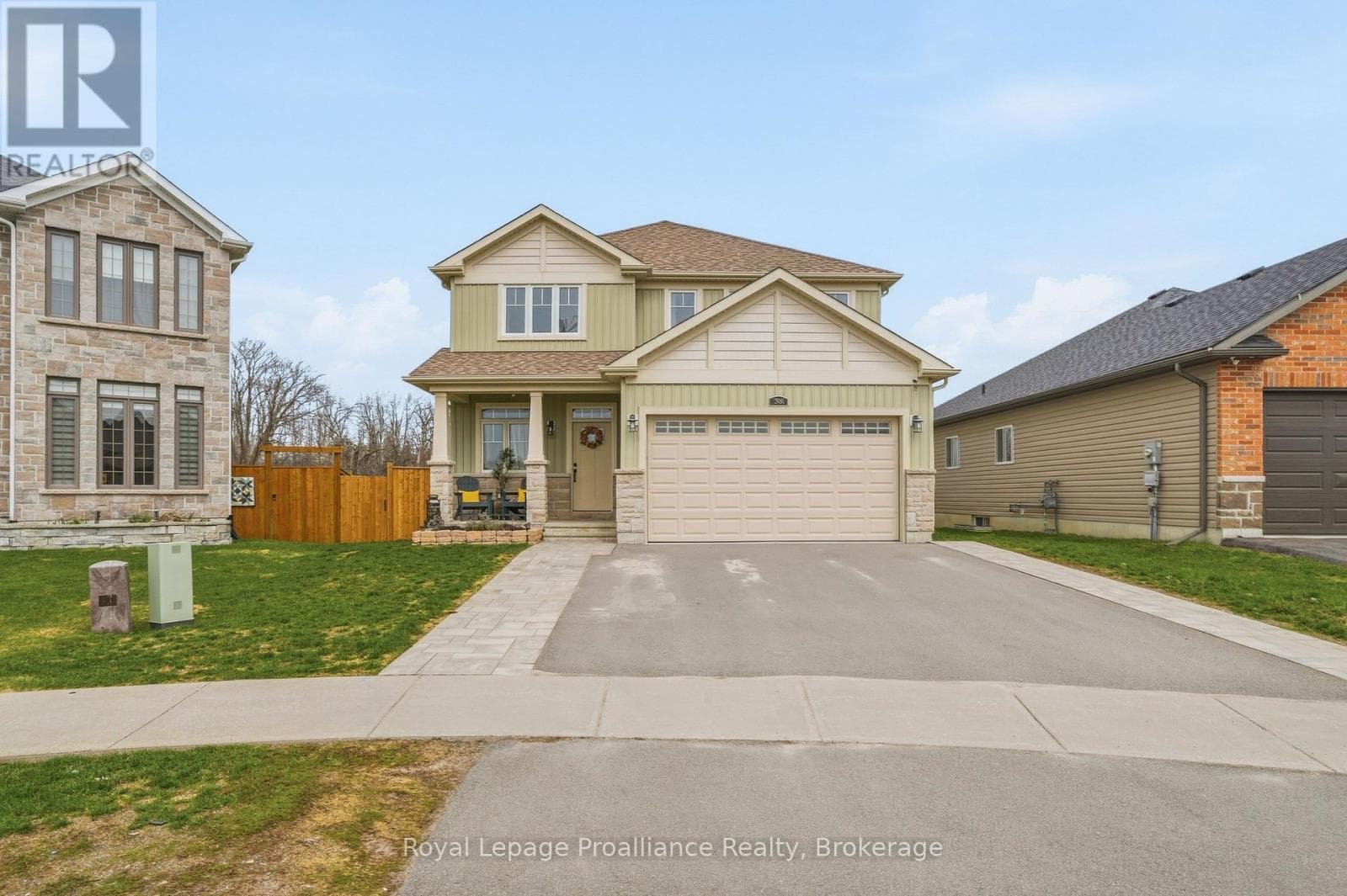 38 REDWOOD DRIVE, Central Lakes — photo 3