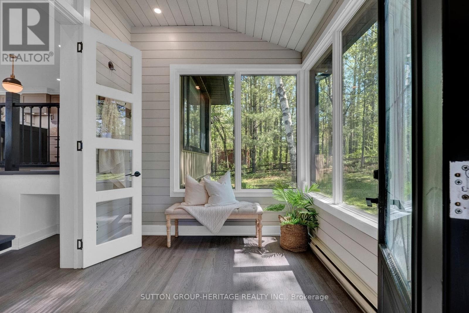 16 MILLBROOK RIDGE ROAD, Toronto — photo 5
