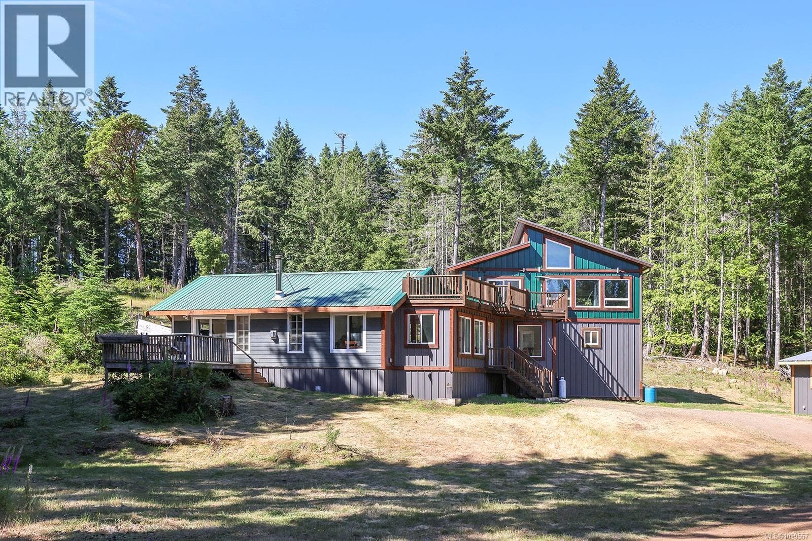8400 Owl Cres, Vancouver Island — photo 2