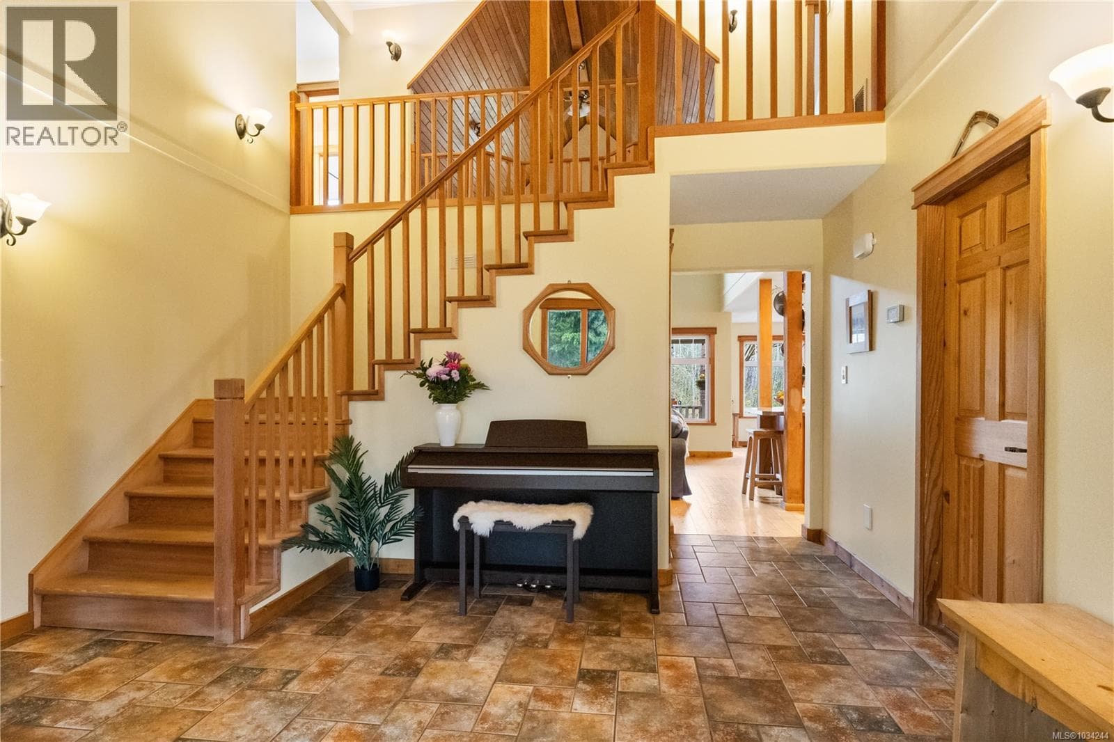 583 NATURE PARK DRIVE, Vancouver Island — photo 5