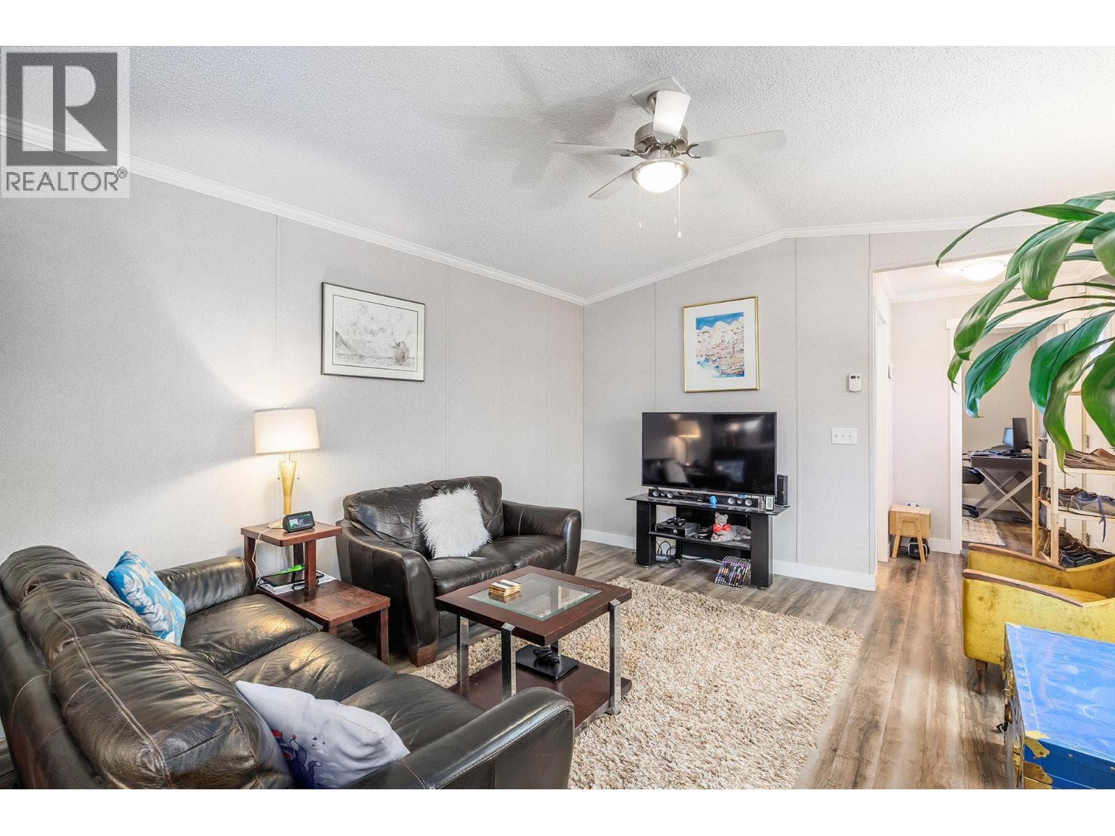 8945 Highway 97 N Unit# 74, Interior REALTORS® — photo 5