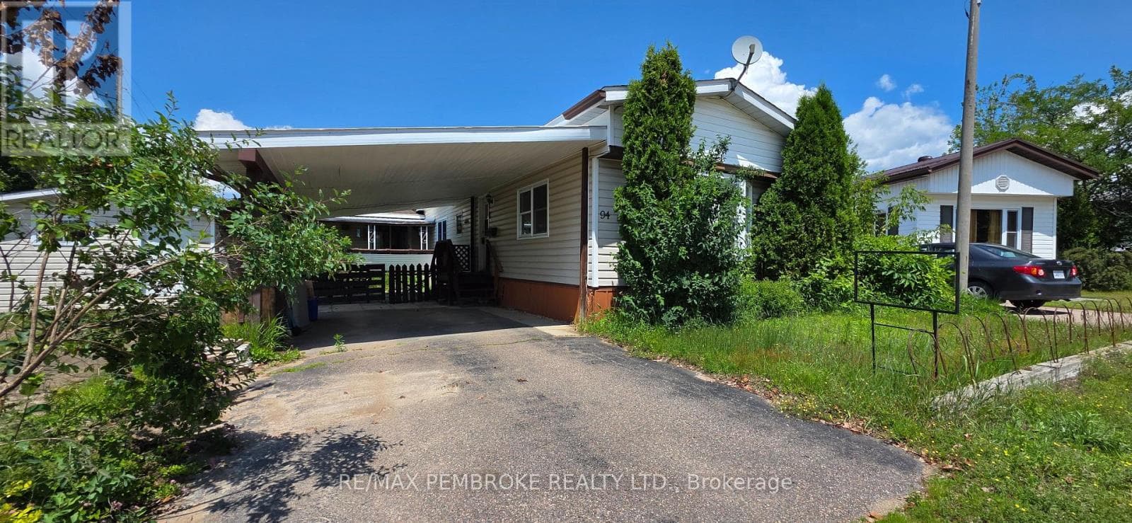 94 PINEHURST ESTATES, Renfrew County