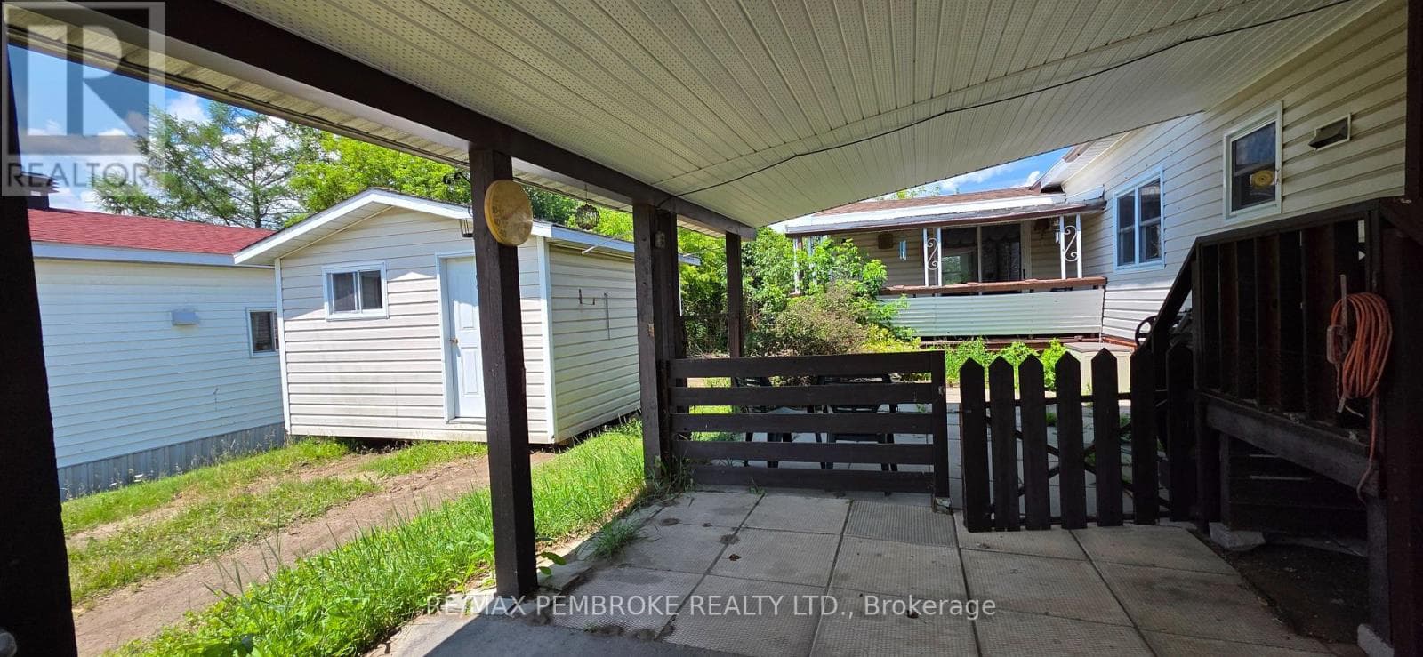 94 PINEHURST ESTATES, Renfrew County — photo 5