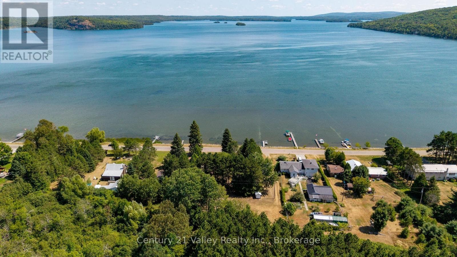 1077 LAKE CLEAR ROAD, Renfrew County — photo 2