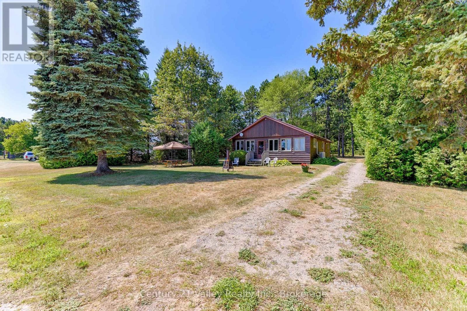 1077 LAKE CLEAR ROAD, Renfrew County — photo 4