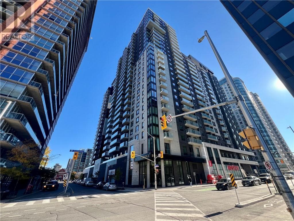 180 George Street Unit# PH206 in LOWERTOWN WEST