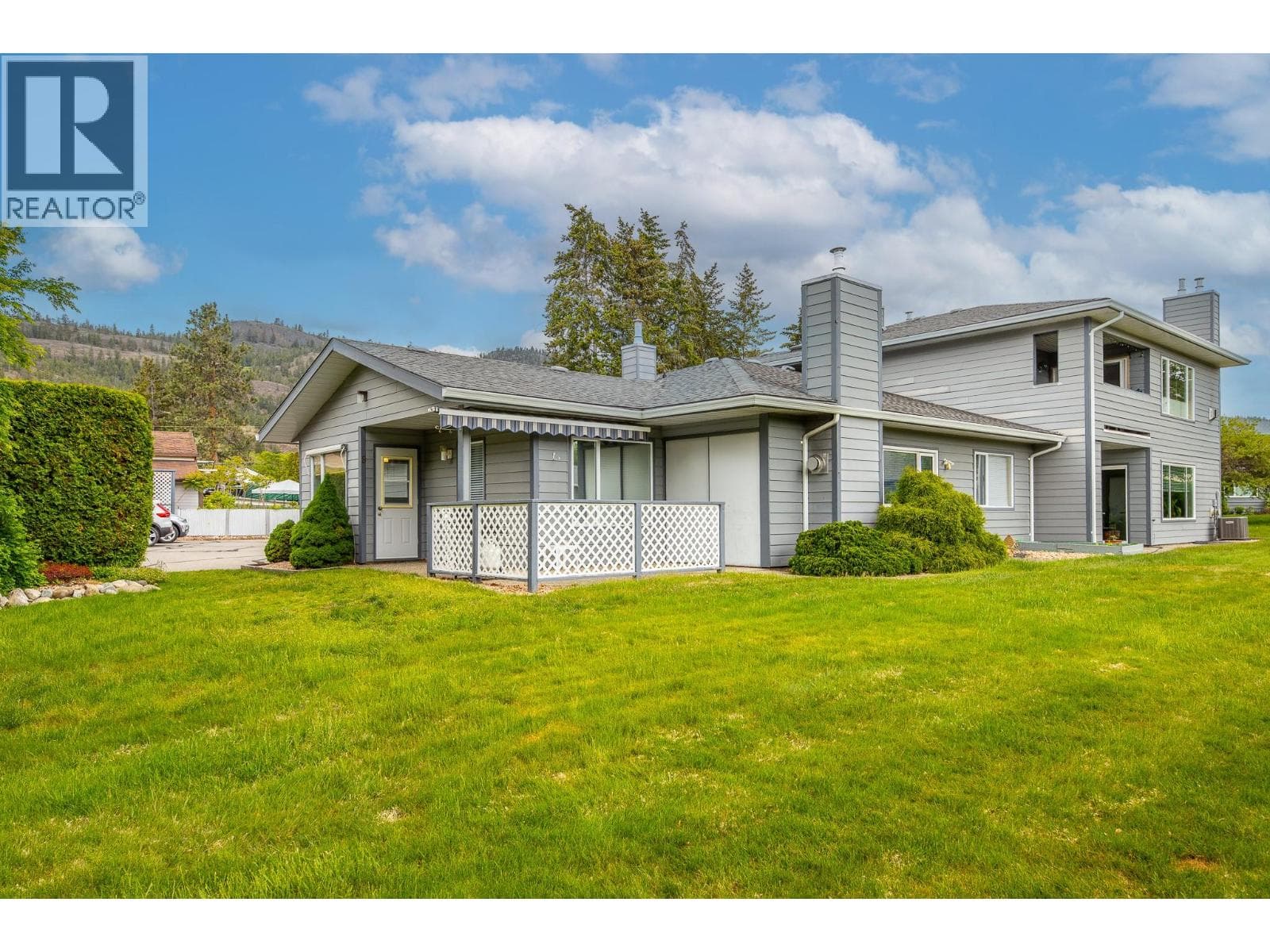 11523 Dunsdon Crescent Unit# 8, Interior REALTORS®