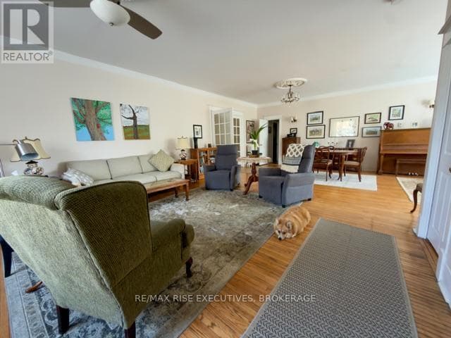 332 MAIN STREET, Kingston — photo 3