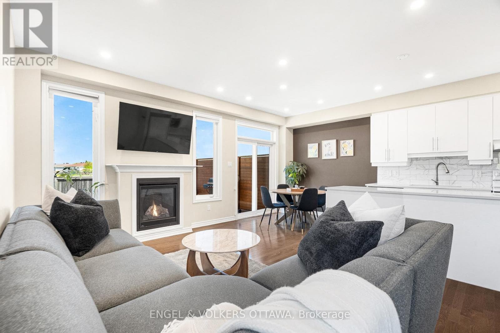 579 VIADUCT MATTINO WAY, Ottawa — photo 5