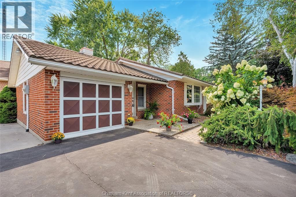 12980 LONGWOODS ROAD, Chatham Kent — photo 3