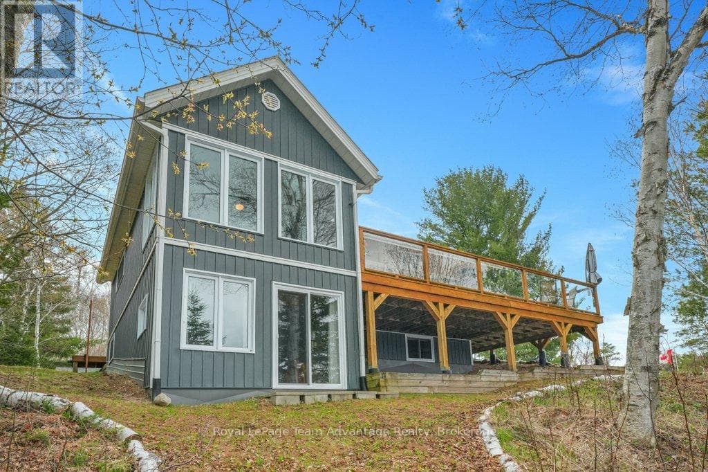 134 JOHNSTON ROAD, OnePoint — photo 3