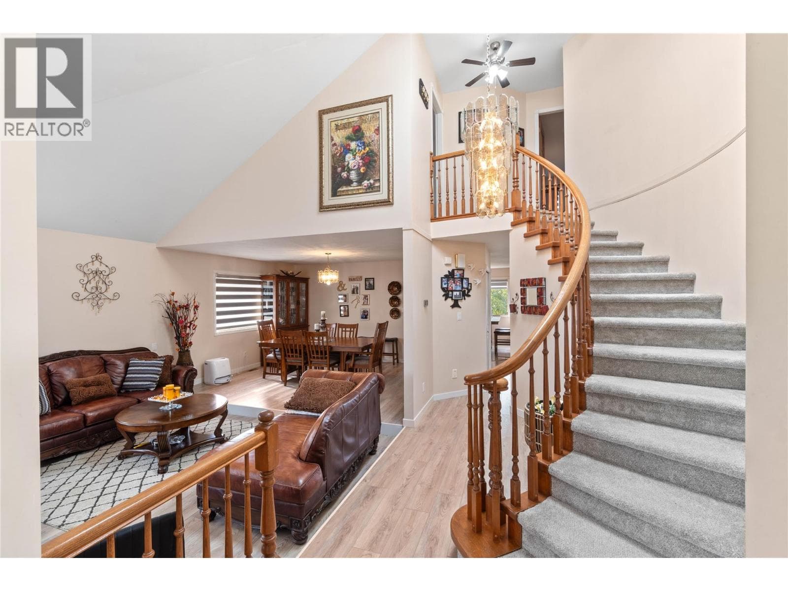 864 NICOLANI DRIVE, Interior REALTORS® — photo 2