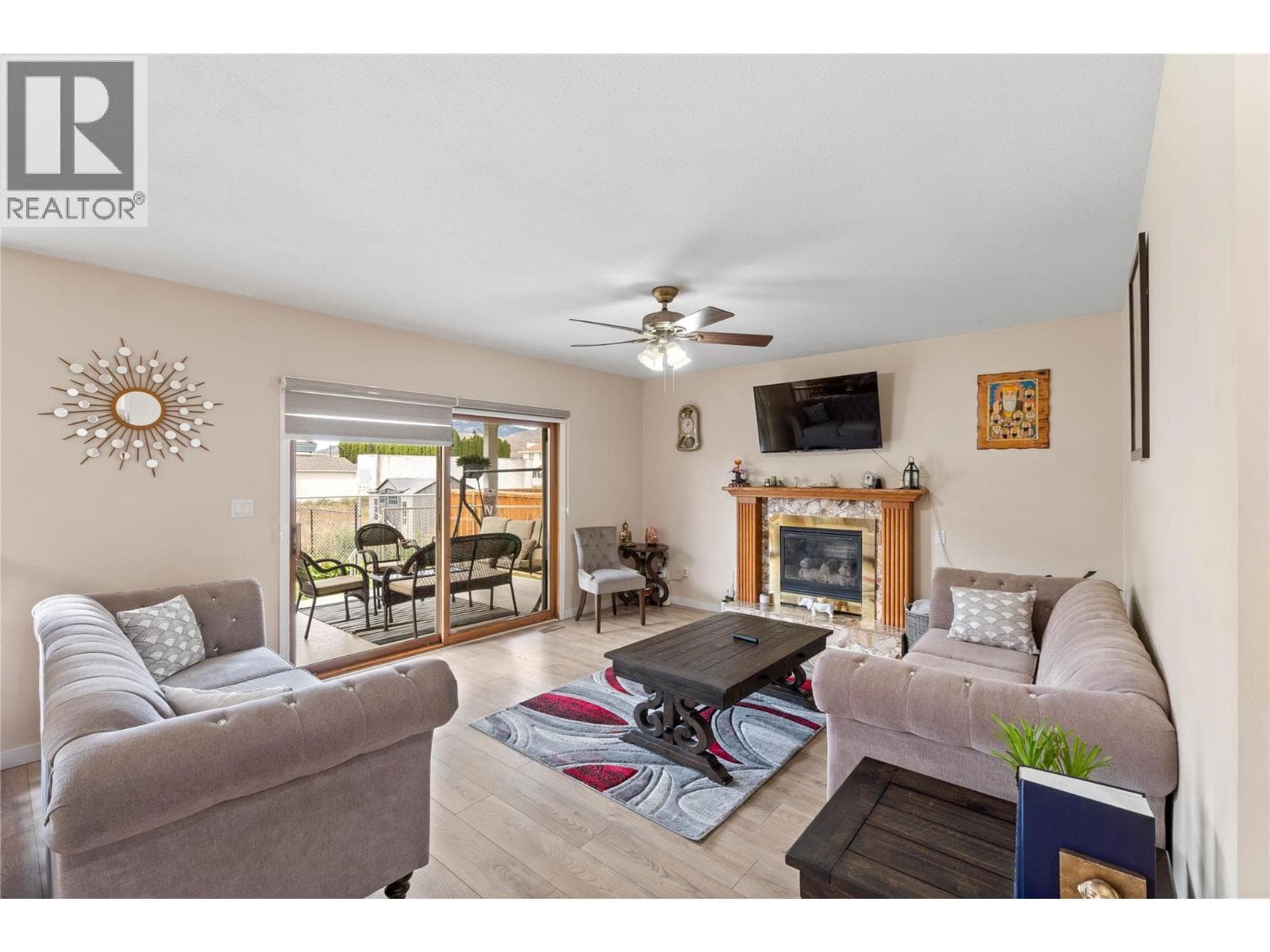 864 NICOLANI DRIVE, Interior REALTORS® — photo 3