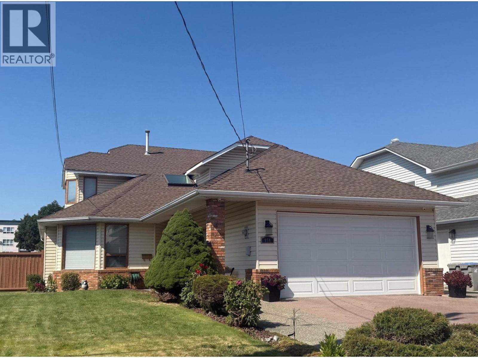 864 NICOLANI DRIVE, Interior REALTORS®