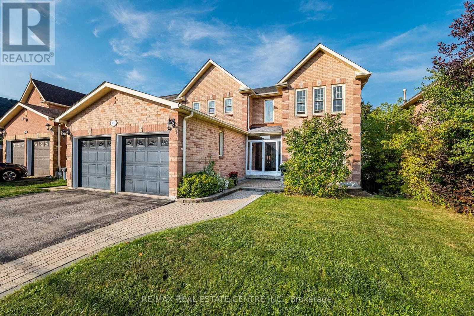 490 OLD HARWOOD AVENUE, Toronto — photo 3