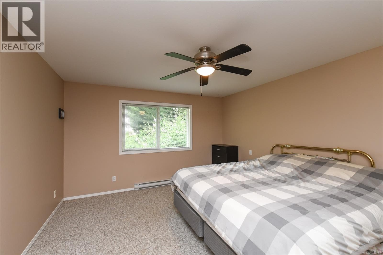 2238 TAMARACK DRIVE, Vancouver Island — photo 5