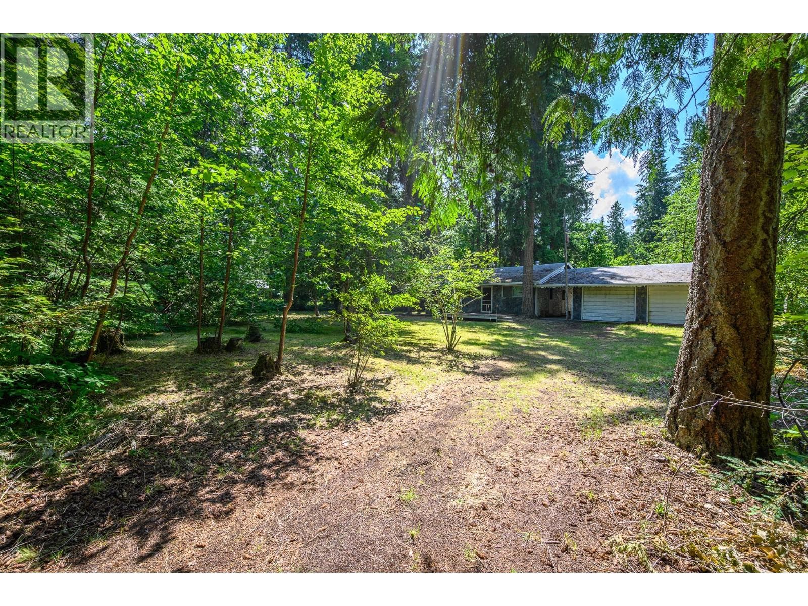 710 & 714 Westminster Road, Interior REALTORS® — photo 4