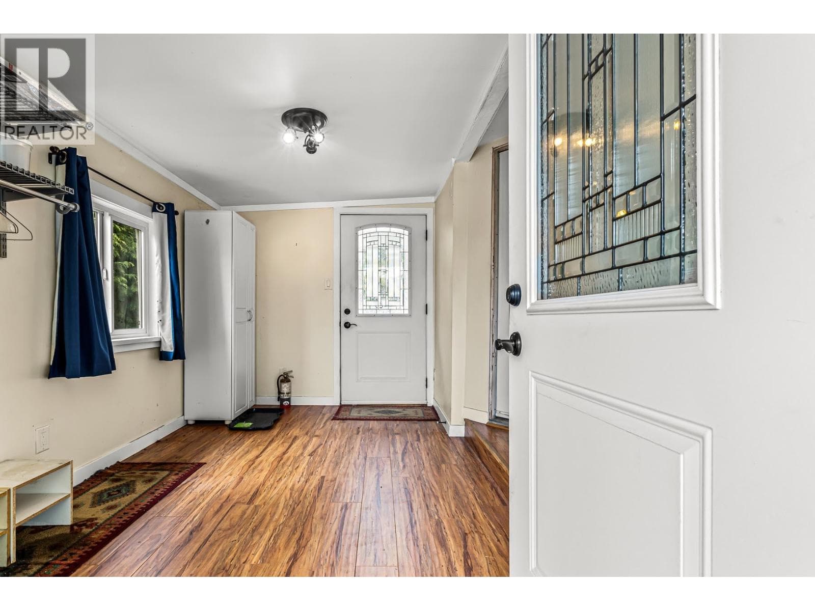 141 145 KING EDWARD STREET, Greater Vancouver — photo 2