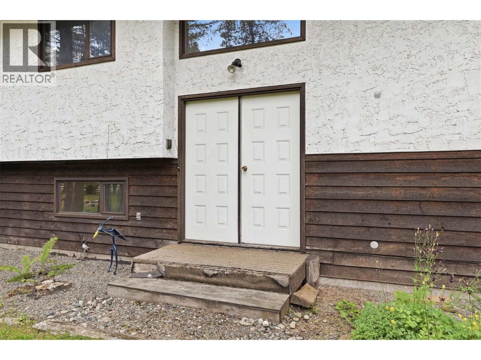 216 MCLURE FERRY Road, Interior REALTORS® — photo 3