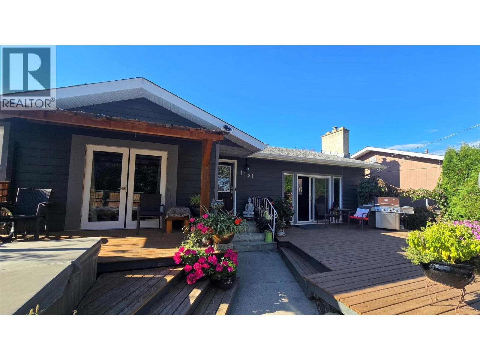 1151 SCHUBERT DRIVE, Interior REALTORS® — photo 2