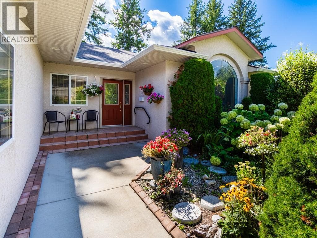2600 FAIRWAY PLAZA, Interior REALTORS® — photo 4