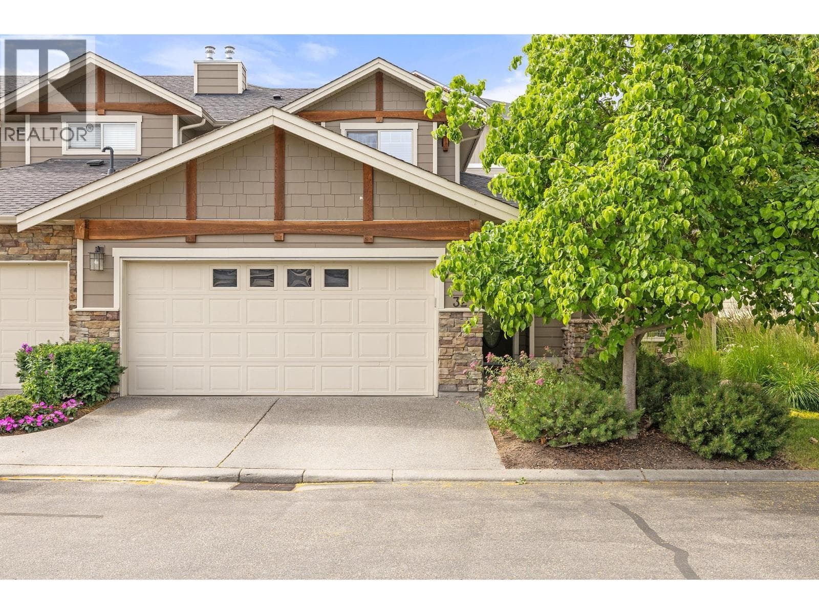 670 Lequime Road Unit# 32 Lot# 32, Interior REALTORS®