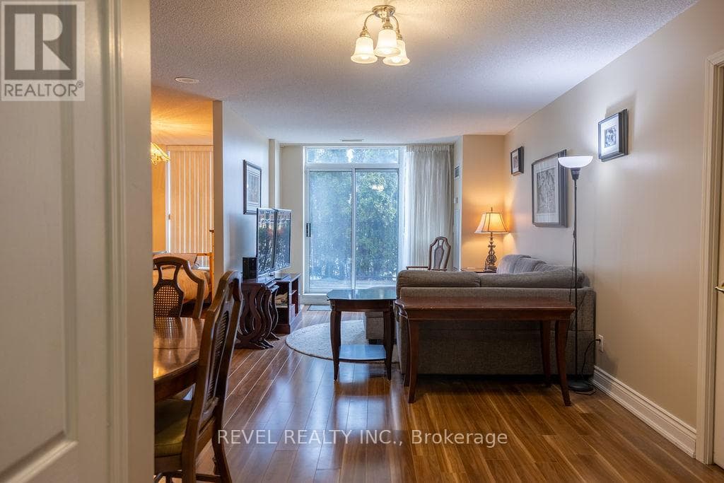 104 - 1150 PARKWEST PLACE, Toronto — photo 3