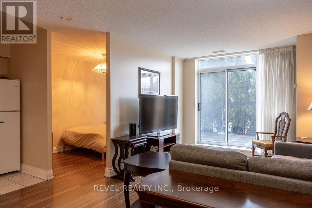 104 - 1150 PARKWEST PLACE, Toronto — photo 4