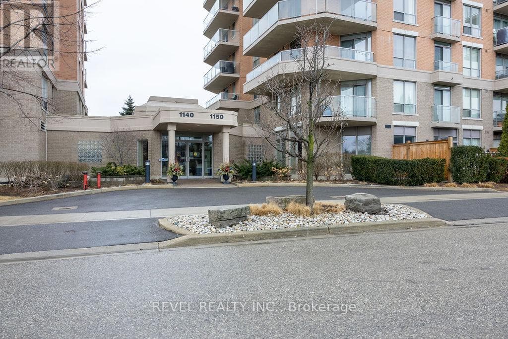 104 - 1150 PARKWEST PLACE, Toronto — photo 2