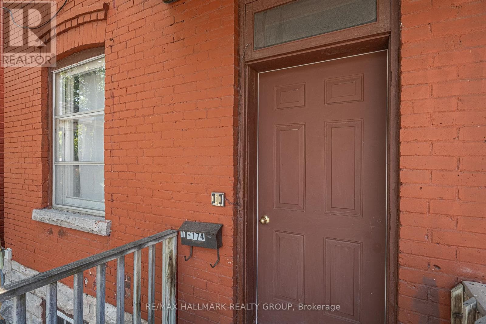 174 ARTHUR STREET, Ottawa — photo 3