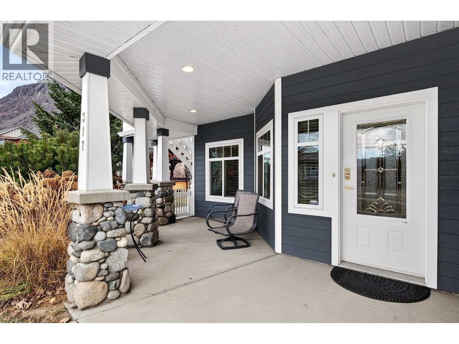 317 MARIPOSA Court, Interior REALTORS® — photo 2