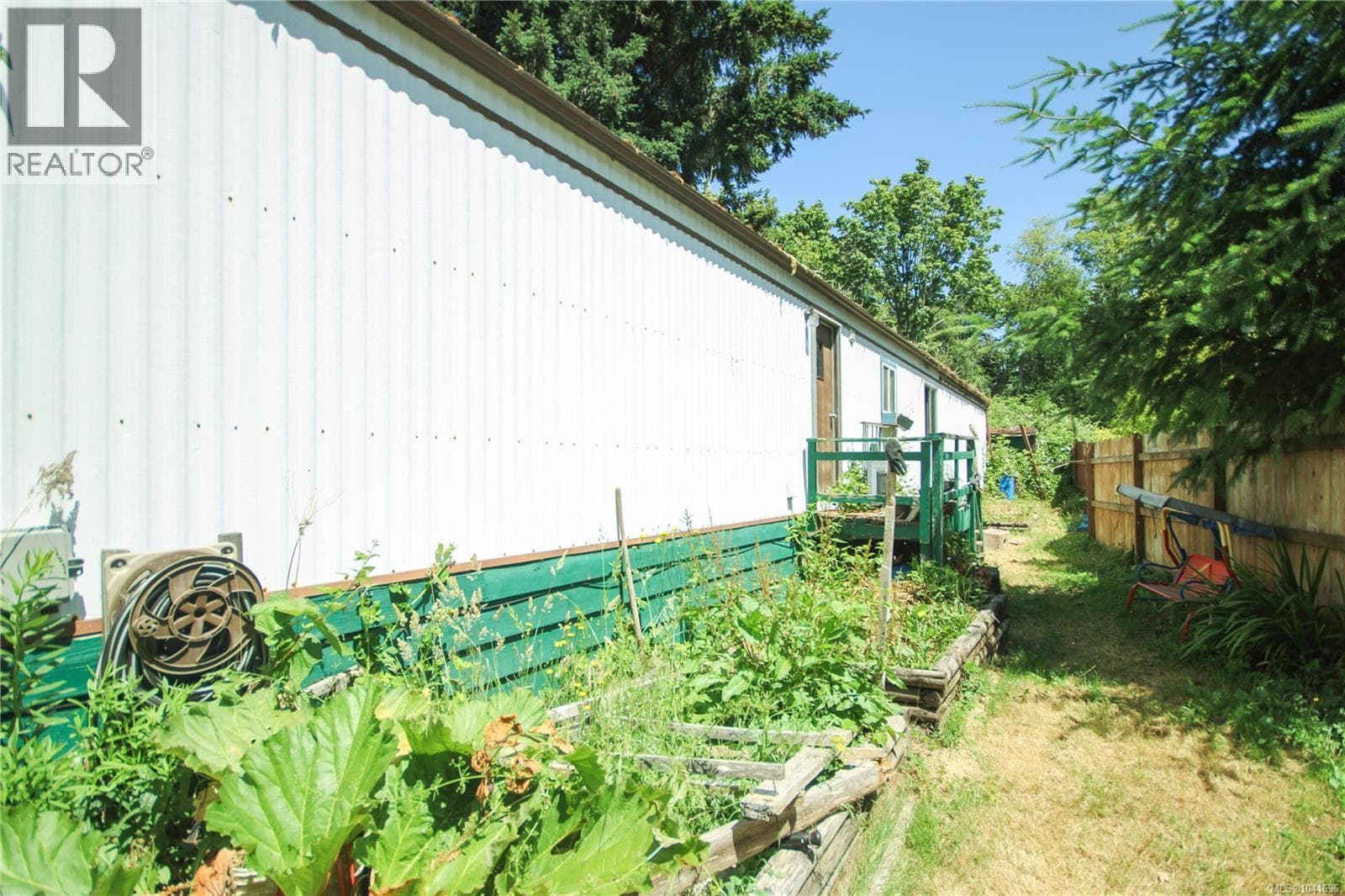 35 6947 Grant Rd W, Victoria — photo 3