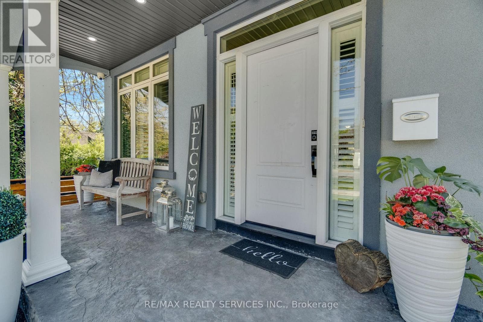 958 BEACH BOULEVARD, Toronto — photo 3