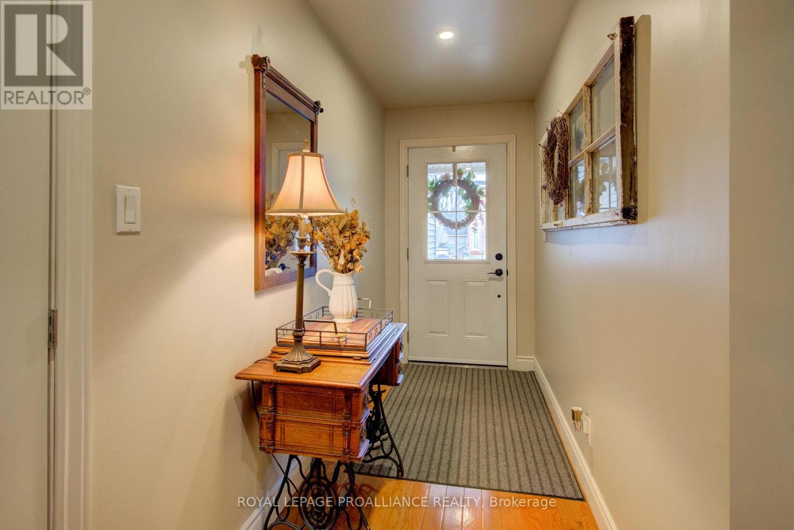 1086 PRINCE STREET, Rideau St.Lawrence — photo 5