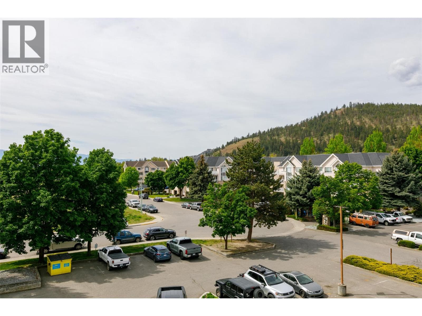 400 Sutton Crescent Unit# 313, Interior REALTORS® — photo 5