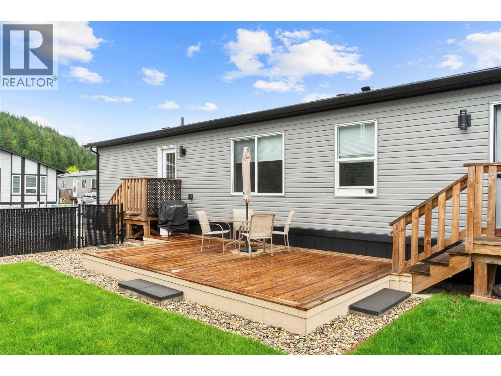 1705 Hillier Road Unit# 10, Interior REALTORS® — photo 3