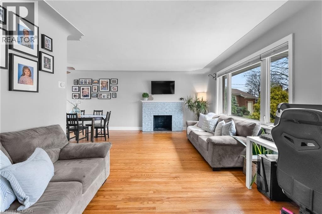 6396 LAURA CRESCENT, Cornerstone — photo 5