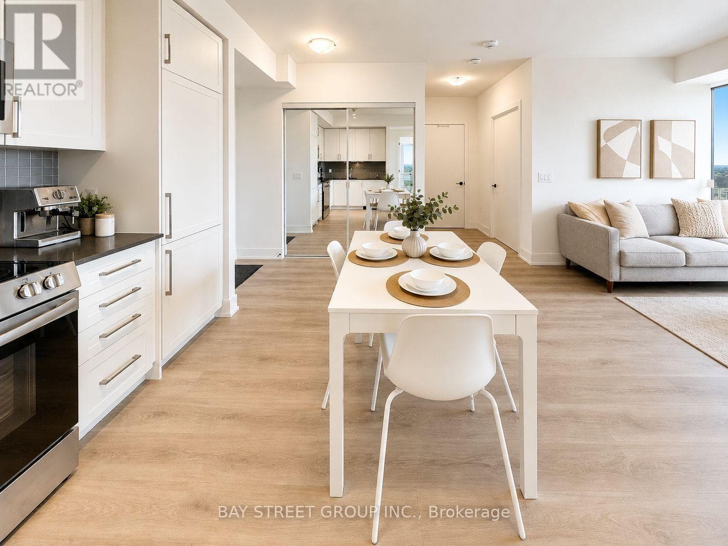 710 - 2450 OLD BRONTE ROAD E, Toronto — photo 5